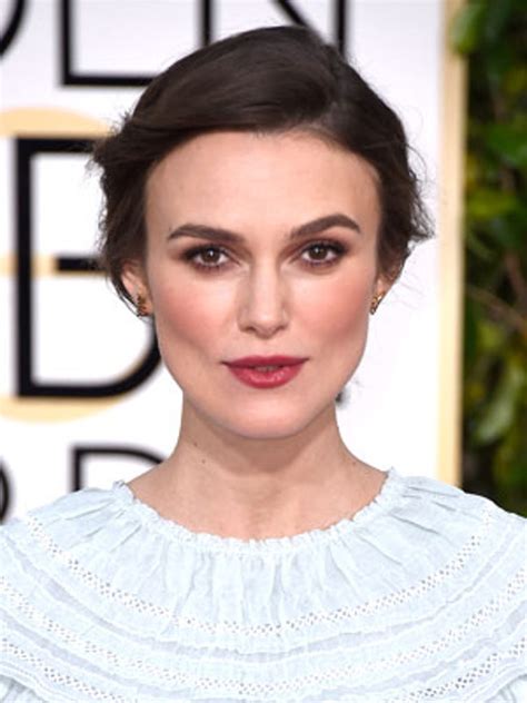 Keira Knightley's Golden Globes Hair and Makeup Straight From 